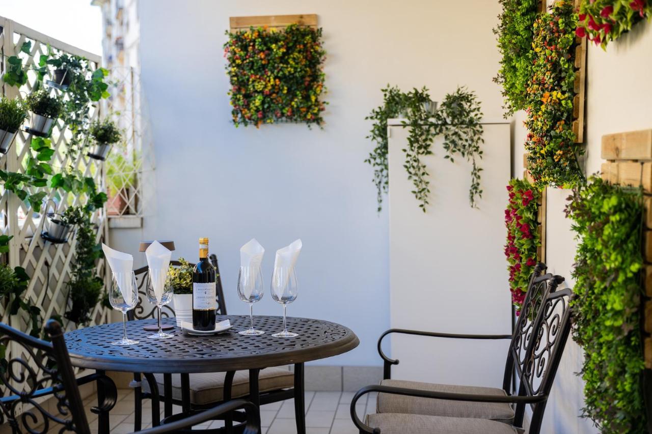 Elegant Location In - 2 Free Parking! Florenz