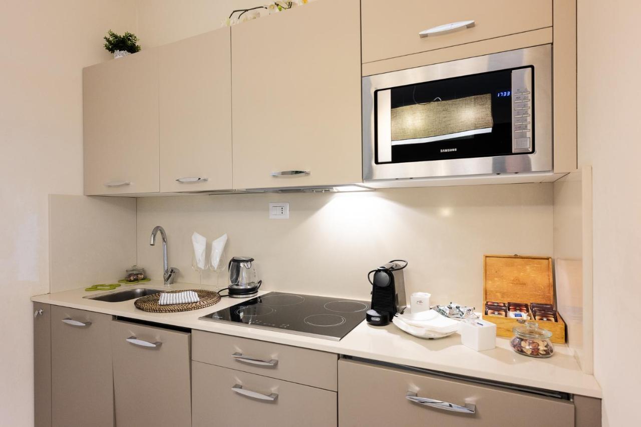 Elegant Location In - 2 Free Parking! Apartment Florenz